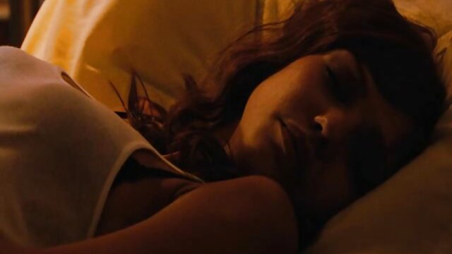 ナイトクラブでハロウィーン 女性 向け の アダルト 動画